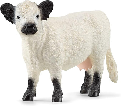 Schleich Farm World Realistic Galloway Cow Figurine - Highly Detailed and Durable Farm Animal Toy, Fun and Educational Play for Boys and Girls, Gift for Kids Ages 3+
