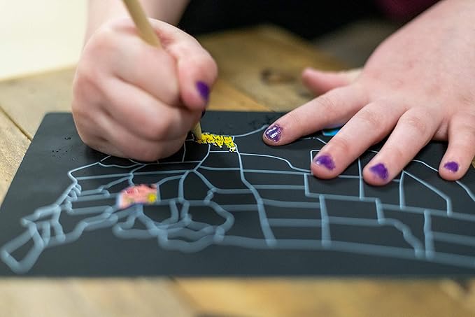 Bendon TS Shure Educational Scratch-A-Doodle United States USA Geography Learning Tin with 5 Scratchboards and Wooden Stylus 51474