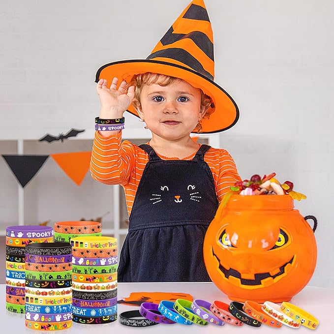 JUNEBRUSHS 120pcs Halloween Party Favors Silicone Bracelets Rubber Wristbands for Halloween Trick or Treat Party Kids Goodie Bag Stuffers Fillers Decorations Accessories Supplies(10 Designs)
