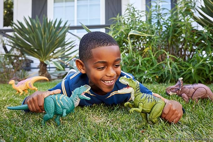 Mattel Jurassic World Wild Roar Dinosaur Action Figure, Parasaurolophus with Glowing Spine Reveal Lights & Sound, Posable Toy with Digital Play