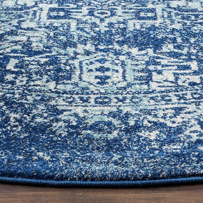 SAFAVIEH Evoke Collection 5'1" Round Navy/Ivory EVK256A Oriental Distressed Non-Shedding Dining Room Entryway Foyer Living Room Bedroom Area Rug