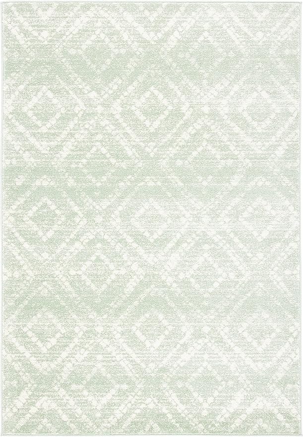 SAFAVIEH Adirondack Collection Accent Rug - 4' x 6', Green & Ivory, Modern Distressed Design, Non-Shedding & Easy Care, Ideal for High Traffic Areas in Entryway, Living Room, Bedroom (ADR131Y)