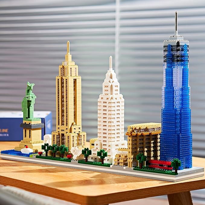 Micro Building Blocks Set World Famous City Architecture New York Skyline Model Kit Skylines Collection Set for Adults and Teens 14+ 3452 Pieces