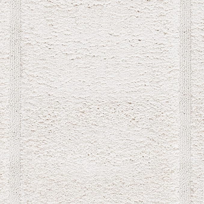 SAFAVIEH Florida Shag Collection Accent Rug - 3'3" x 5'3", Creme & Creme, Non-Shedding & Easy Care, 1.2-inch Thick Ideal for High Traffic Areas in Foyer, Living Room, Bedroom (SG454-1111)