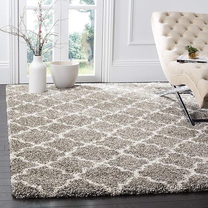 SAFAVIEH Hudson Shag Collection Accent Rug - 3' x 5', Grey & Ivory, Trellis Design, Non-Shedding & Easy Care, 2-inch Thick Ideal for High Traffic Areas in Entryway, Living Room, Bedroom (SGH282B)