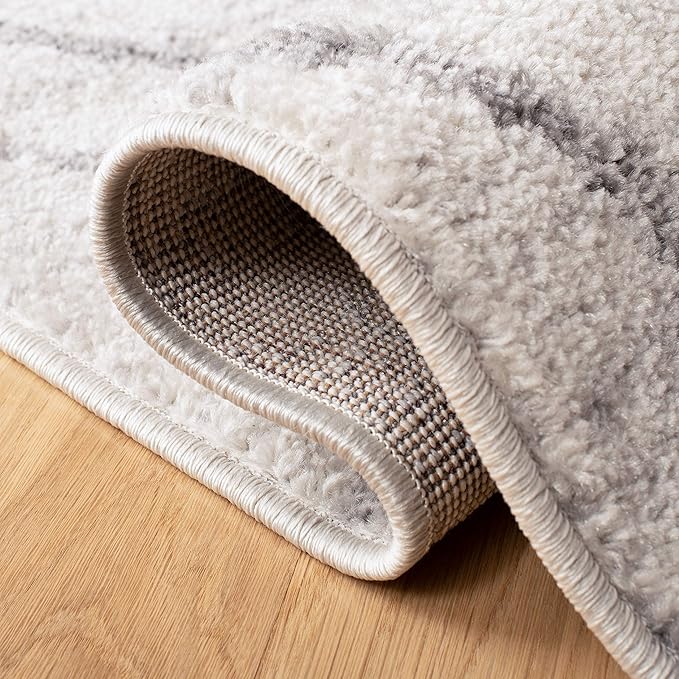 SAFAVIEH Adirondack Collection Runner Rug - 2'6" x 8', Ivory & Grey, Modern Moroccan Design, Non-Shedding & Easy Care, Ideal for High Traffic Areas in Living Room, Bedroom (ADR162A)