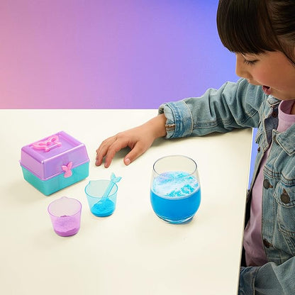 REAL LITTLES - Mini Craft Box - Collect 6 Different Projects to Make with Micro Working Accessories Inside! Styles May Vary and Each Craft Sold Separately, Small, Multicolor, 1 Pack