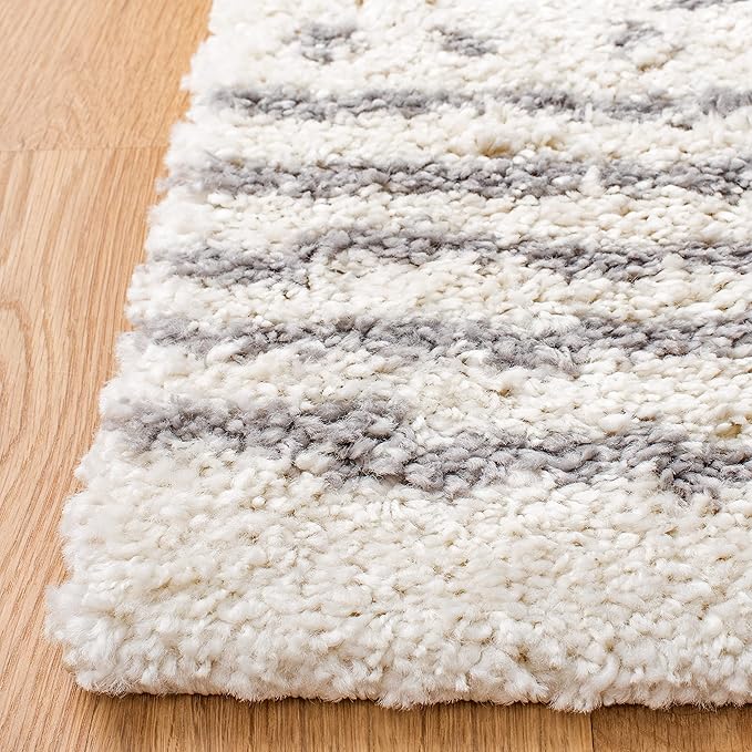 SAFAVIEH Arizona Shag Collection Runner Rug - 2'3" x 6', Ivory & Grey, Moroccan Design, Non-Shedding & Easy Care, 1.6-inch Thick Ideal for High Traffic Areas in Living Room, Bedroom (ASG741F)