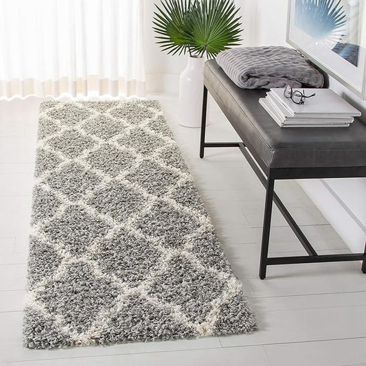 SAFAVIEH Dallas Shag Collection Runner Rug - 2'3" x 14', Grey & Ivory, Trellis Design, Non-Shedding & Easy Care, 1.5-inch Thick Ideal for High Traffic Areas in Living Room, Bedroom (SGDS257G)