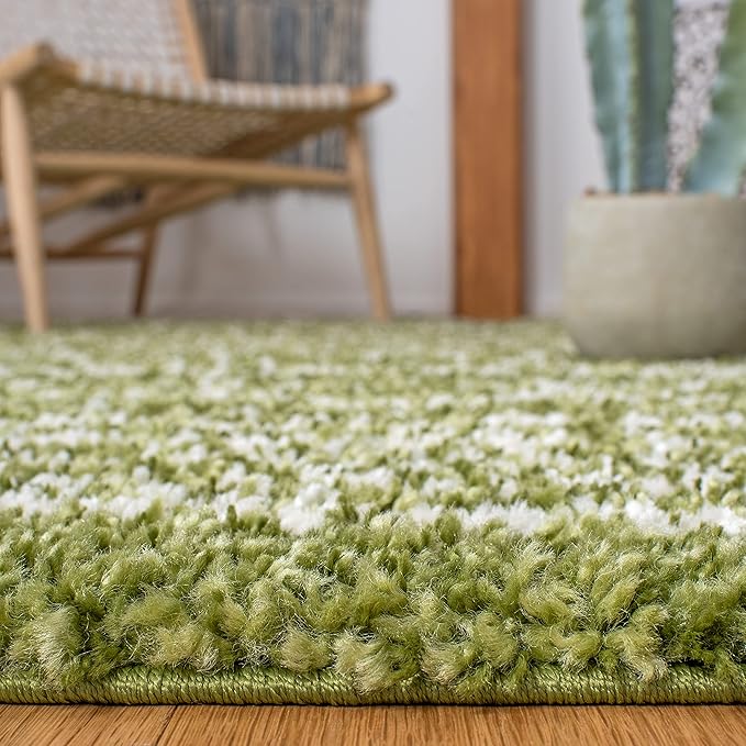SAFAVIEH Arizona Shag Collection Runner Rug - 2'3" x 8', Green & Ivory, Moroccan Design, Non-Shedding & Easy Care, 1.6-inch Thick Ideal for High Traffic Areas in Living Room, Bedroom (ASG741X)