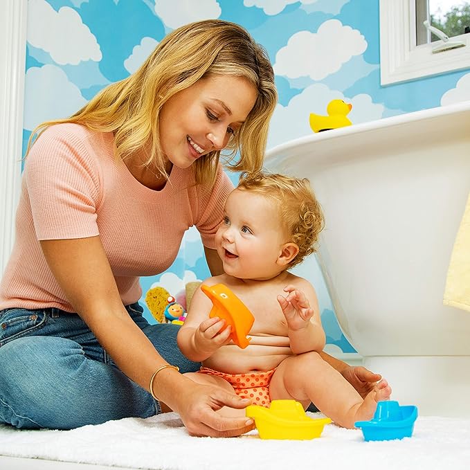 Munchkin® Little Boat Train Bath Toy, Fun for Babies and Toddlers, 6 Piece Set