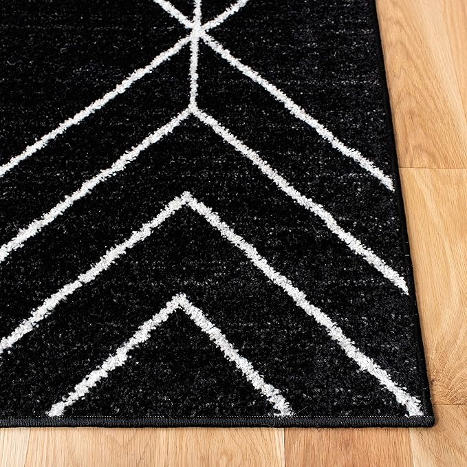 SAFAVIEH Adirondack Collection Runner Rug - 2'6" x 10', Black & Ivory, Modern Geometric Design, Non-Shedding & Easy Care, Ideal for High Traffic Areas in Living Room, Bedroom (ADR241Z)