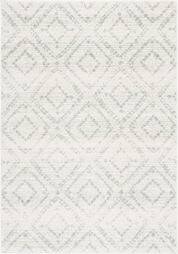 SAFAVIEH Adirondack Collection Accent Rug - 4' x 6', Ivory & Green, Modern Distressed Design, Non-Shedding & Easy Care, Ideal for High Traffic Areas in Entryway, Living Room, Bedroom (ADR131X)