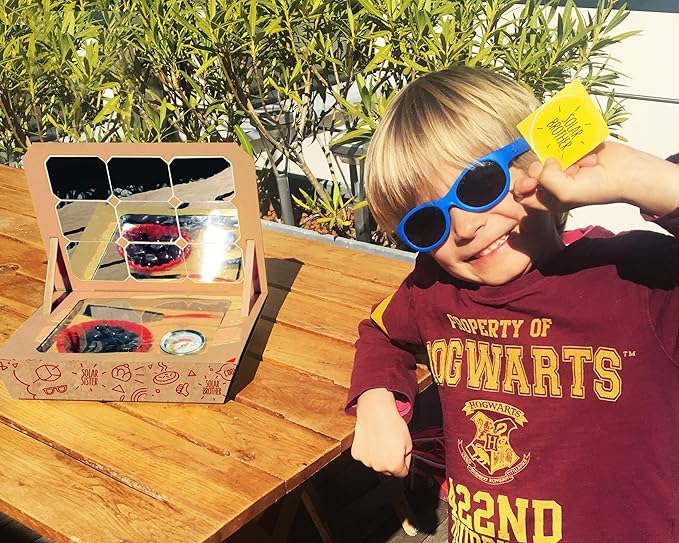 SunLab, Solar dinette, Playful and Environmentally Friendly