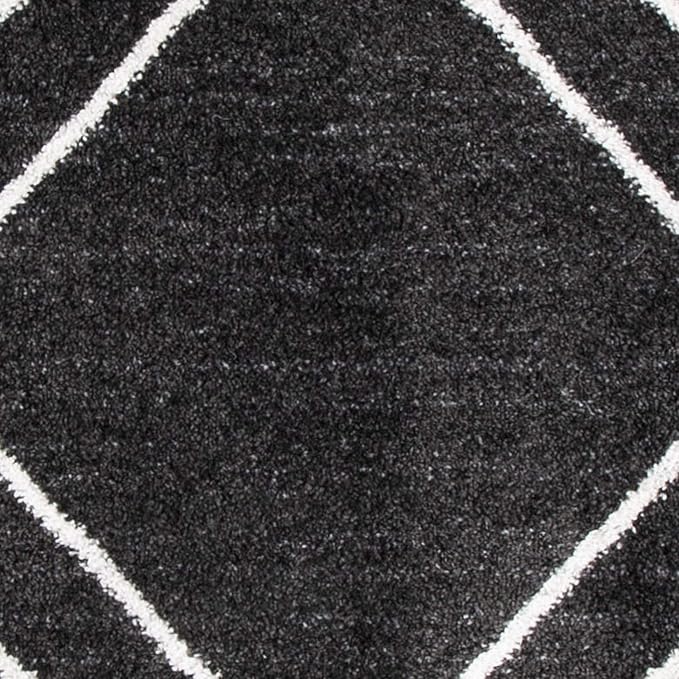 SAFAVIEH Adirondack Collection Accent Rug - 4' x 6', Brown & Ivory, Modern Geometric Design, Non-Shedding & Easy Care, Ideal for High Traffic Areas in Entryway, Living Room, Bedroom (ADR241T)