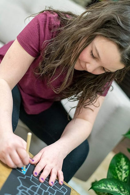 Bendon TS Shure Educational Scratch-A-Doodle United States USA Geography Learning Tin with 5 Scratchboards and Wooden Stylus 51474