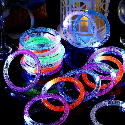 300 Pcs Glow Sticks Bracelets Glow in the Dark LED Bracelets Neon Party Favors Halloween Flashing Light Up Bracelet Toys for Adults Rave Concert Birthday Carnival Wedding New Year Supplies