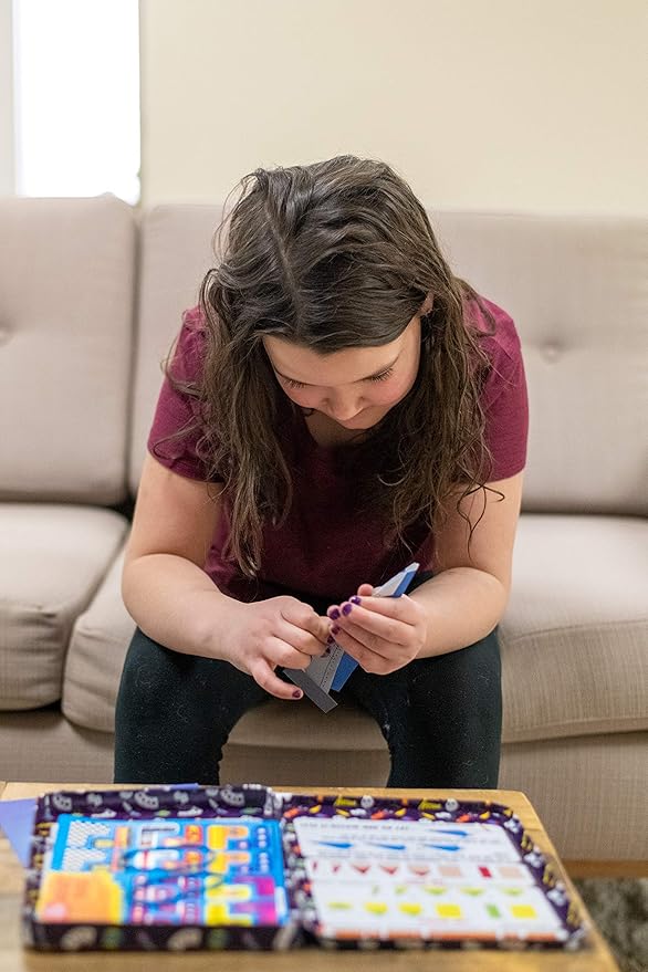 Bendon TS Shure Slingshot Airplanes Educational Activity Tin with Stabilizer Hooks and Slingshots 50511