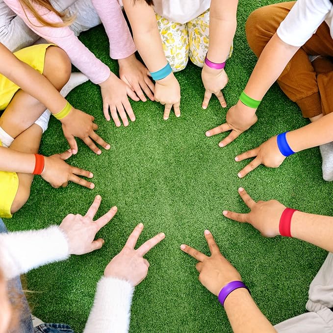 Novelty Place Silicone Rainbow Slap Bracelets Party Wrist Strap, 12 Colors Silicone Wristband for Teens Kids Classroom Craft Activity Prize Gift Party Costume (Pack of 12)