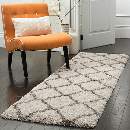 SAFAVIEH Hudson Shag Collection Accent Rug - 2'3" x 3'9", Grey & Ivory, Trellis Design, Non-Shedding & Easy Care, 2-inch Thick Ideal for High Traffic Areas in Entryway, Living Room, Bedroom (SGH283B)