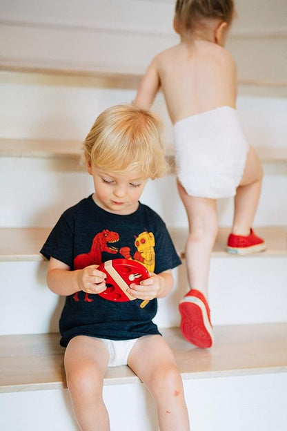 Tegu Swivel Bug Magnetic Building Block Set, Lady Bug