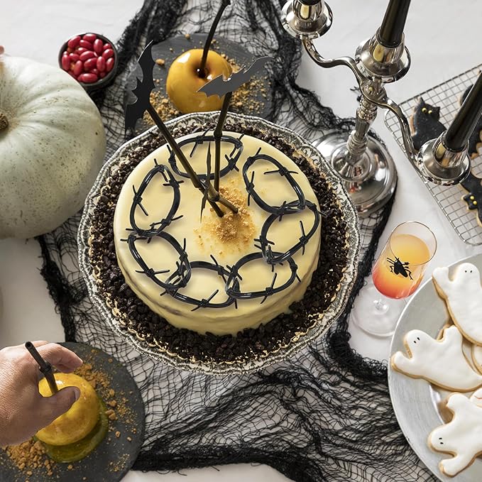 Novelty Barbed Wire Bracelets for Kids - Rodeo Cowboy Western Theme Party Favors - Barbed Wire Decoration Cowboy Western Party Decor - 36 Pcs Novelty Party Favor Bracelets (Plastic)