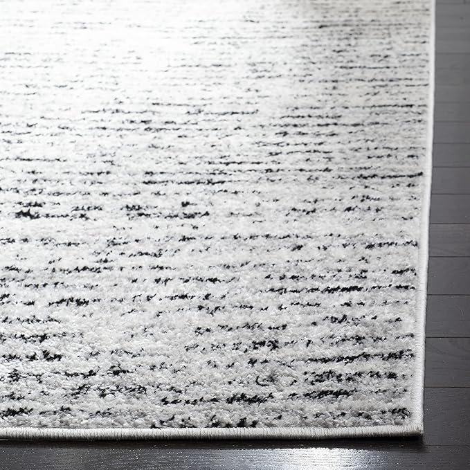 SAFAVIEH Adirondack Collection Runner Rug - 2'6" x 6', Ivory & Silver, Modern Abstract Design, Non-Shedding & Easy Care, Ideal for High Traffic Areas in Living Room, Bedroom (ADR117B)