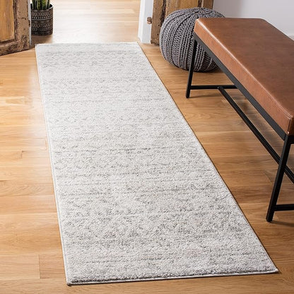 SAFAVIEH Adirondack Collection Accent Rug - 4' x 6', Ivory & Navy, Moroccan Boho Distressed Design, Non-Shedding & Easy Care, Ideal for High Traffic Areas in Entryway, Living Room, Bedroom (ADR119M)