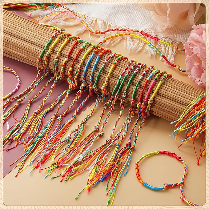 Henoyso 200 Pieces Friendship Bracelets Bulk Handmade Braided String Colorful Braid Friendship Cords Strand Bracelet Party Supply Favors for Birthday Gifts(Pattern Weave)
