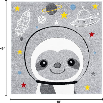 SAFAVIEH Carousel Kids Collection Area Rug - 4' Square, Grey & Ivory, Non-Shedding & Easy Care, Ideal for High Traffic Areas for Boys & Girls in Playroom, Nursery, Bedroom (CRK140F)