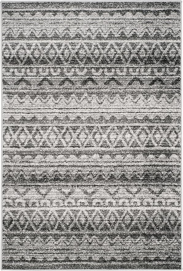 SAFAVIEH Adirondack Collection Accent Rug - 4' x 6', Ivory & Charcoal, Moroccan Boho Distressed Design, Non-Shedding & Easy Care, Ideal for High Traffic Areas in Foyer, Living Room, Bedroom (ADR119N)
