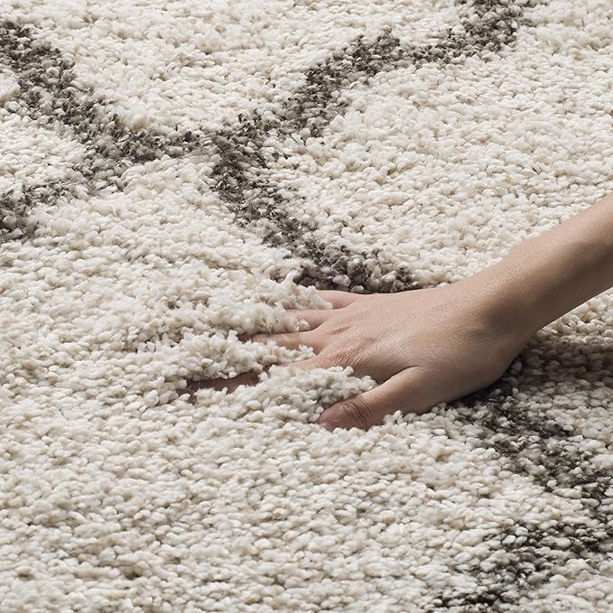 SAFAVIEH Hudson Shag Collection Runner Rug - 2'3" x 12', Ivory & Grey, Moroccan Trellis Design, Non-Shedding & Easy Care, 2-inch Thick Ideal for High Traffic Areas in Living Room, Bedroom (SGH283A)