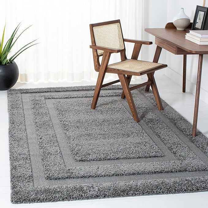 SAFAVIEH Florida Shag Collection Accent Rug - 3'3" x 5'3", Grey & Grey, Border Design, Non-Shedding & Easy Care, 1.2-inch Thick Ideal for High Traffic Areas in Foyer, Living Room, Bedroom (SG454-8080)