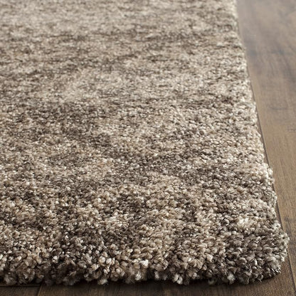 SAFAVIEH Florida Shag Collection Runner Rug - 2'3" x 13', Smoke & Beige, Damask Design, Non-Shedding & Easy Care, 1.2-inch Thick Ideal for High Traffic Areas in Living Room, Bedroom (SG460-7913)