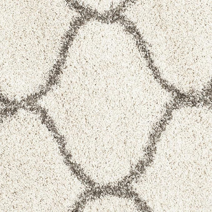 SAFAVIEH Hudson Shag Collection 7' Round Ivory/Grey SGH280A Moroccan Ogee Trellis Non-Shedding Living Room Bedroom Dining Room Entryway Plush 2-inch Thick Area Rug