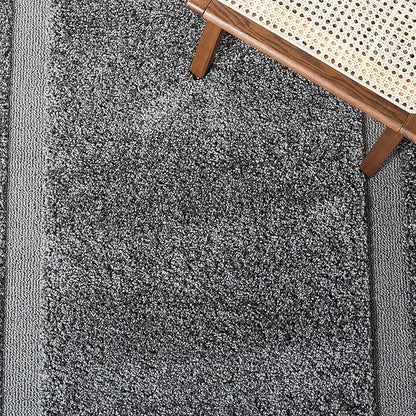 SAFAVIEH Florida Shag Collection Accent Rug - 3'3" x 5'3", Grey & Grey, Border Design, Non-Shedding & Easy Care, 1.2-inch Thick Ideal for High Traffic Areas in Foyer, Living Room, Bedroom (SG454-8080)