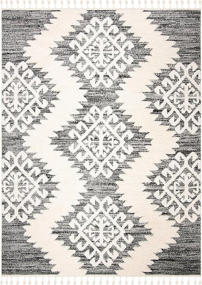 SAFAVIEH Moroccan Tassel Shag Collection Area Rug - 6'7" x 9'2", Ivory & Grey, Boho Design, Non-Shedding & Easy Care, 2-inch Thick Ideal for High Traffic Areas in Living Room, Bedroom (MTS652F)