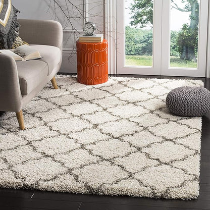 SAFAVIEH Hudson Shag Collection Accent Rug - 3' x 5', Ivory & Grey, Trellis Design, Non-Shedding & Easy Care, 2-inch Thick Ideal for High Traffic Areas in Entryway, Living Room, Bedroom (SGH282A)