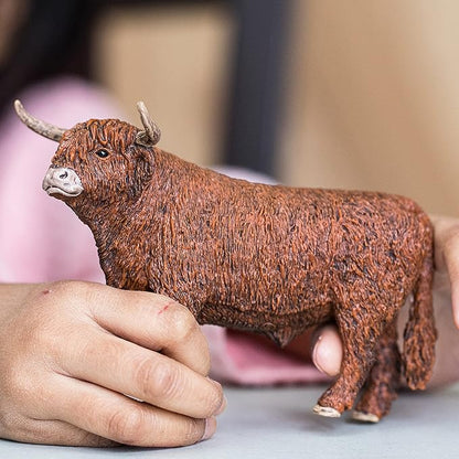 Schleich Farm World Realistic Highland Bull Cow Animal Figurine - Highly Detailed and Durable Farm Animal Toy, Fun and Educational Play for Boys and Girls, Gift for Kids Ages 3+