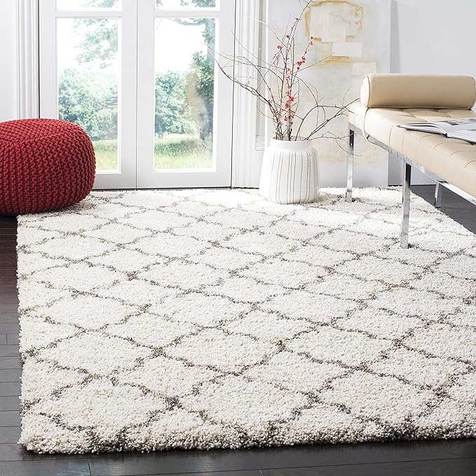 SAFAVIEH Hudson Shag Collection Accent Rug - 4' x 6', Ivory & Grey, Trellis Design, Non-Shedding & Easy Care, 2-inch Thick Ideal for High Traffic Areas in Entryway, Living Room, Bedroom (SGH282A)