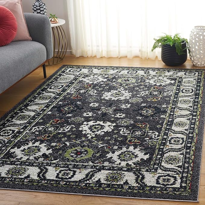 SAFAVIEH Vintage Hamadan Collection Accent Rug - 4' x 6', Dark Grey & Ivory, Persian Design, Non-Shedding & Easy Care, Ideal for High Traffic Areas in Entryway, Living Room, Bedroom (VTH214M)