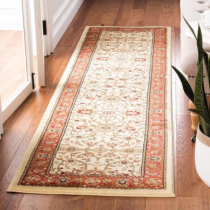 SAFAVIEH Lyndhurst Collection Runner Rug - 2'3" x 8', Ivory & Rust, Traditional Oriental Design, Non-Shedding & Easy Care, Ideal for High Traffic Areas in Living Room, Bedroom (LNH212R)