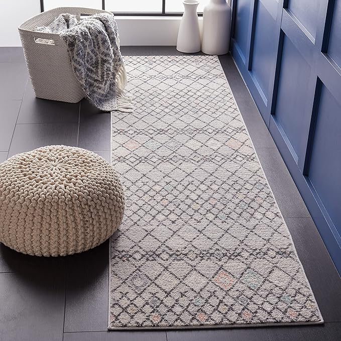 SAFAVIEH Amsterdam Collection Runner Rug - 2'3" x 8', Grey & Ivory, Moroccan Boho Design, Non-Shedding & Easy Care, Ideal for High Traffic Areas in Living Room, Bedroom (AMS115F)