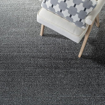 SAFAVIEH Adirondack Collection Accent Rug - 4' x 6', Grey & Dark Grey, Modern Ombre Design, Non-Shedding & Easy Care, Ideal for High Traffic Areas in Entryway, Living Room, Bedroom (ADR142H)