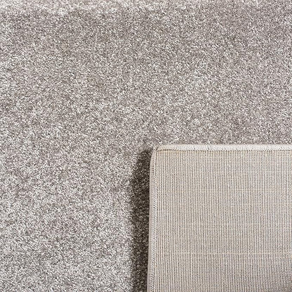 SAFAVIEH Carousel Kids Collection Area Rug - 6'7" x 9', Grey & Ivory, Elephant Design, Non-Shedding & Easy Care, Ideal for High Traffic Areas for Boys & Girls in Playroom, Nursery, Bedroom (CRK165B)